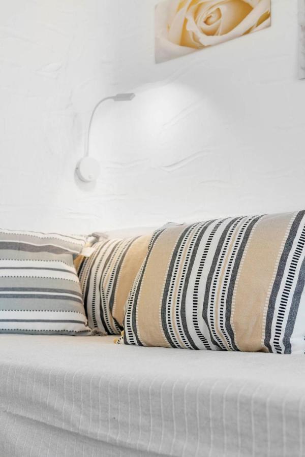 Endless Blue From Syros - Megas Gialos Resort - Suite 1 Exterior foto
